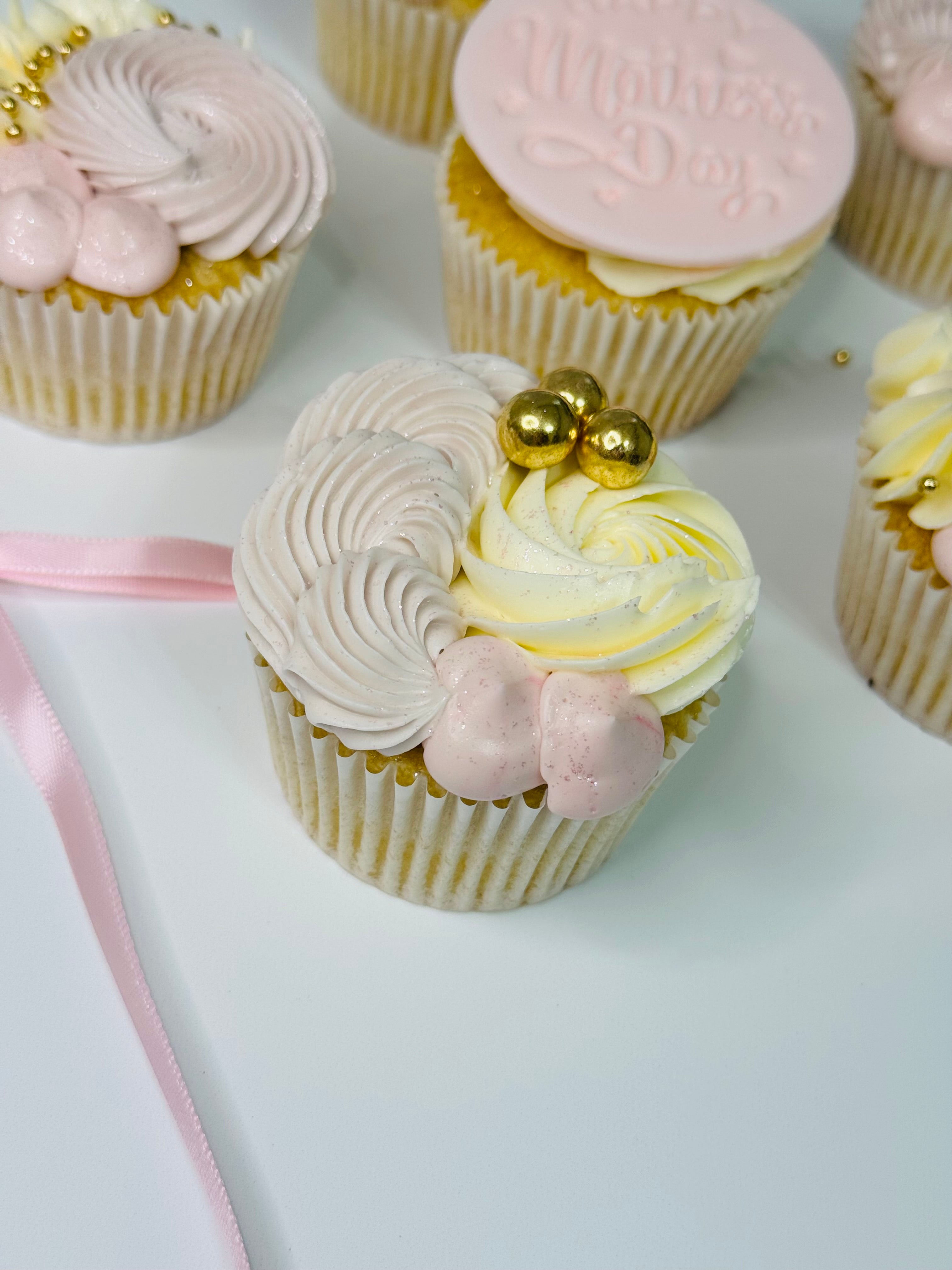 Mother's Day Cupcakes